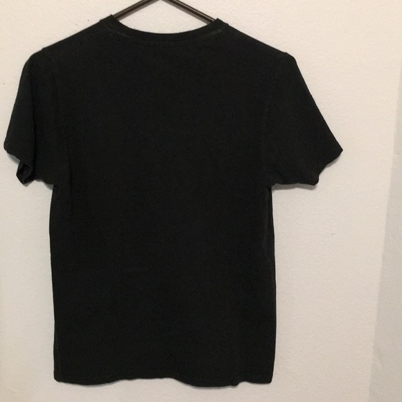 Guns and Roses graphic Tee - Picture 3 of 3